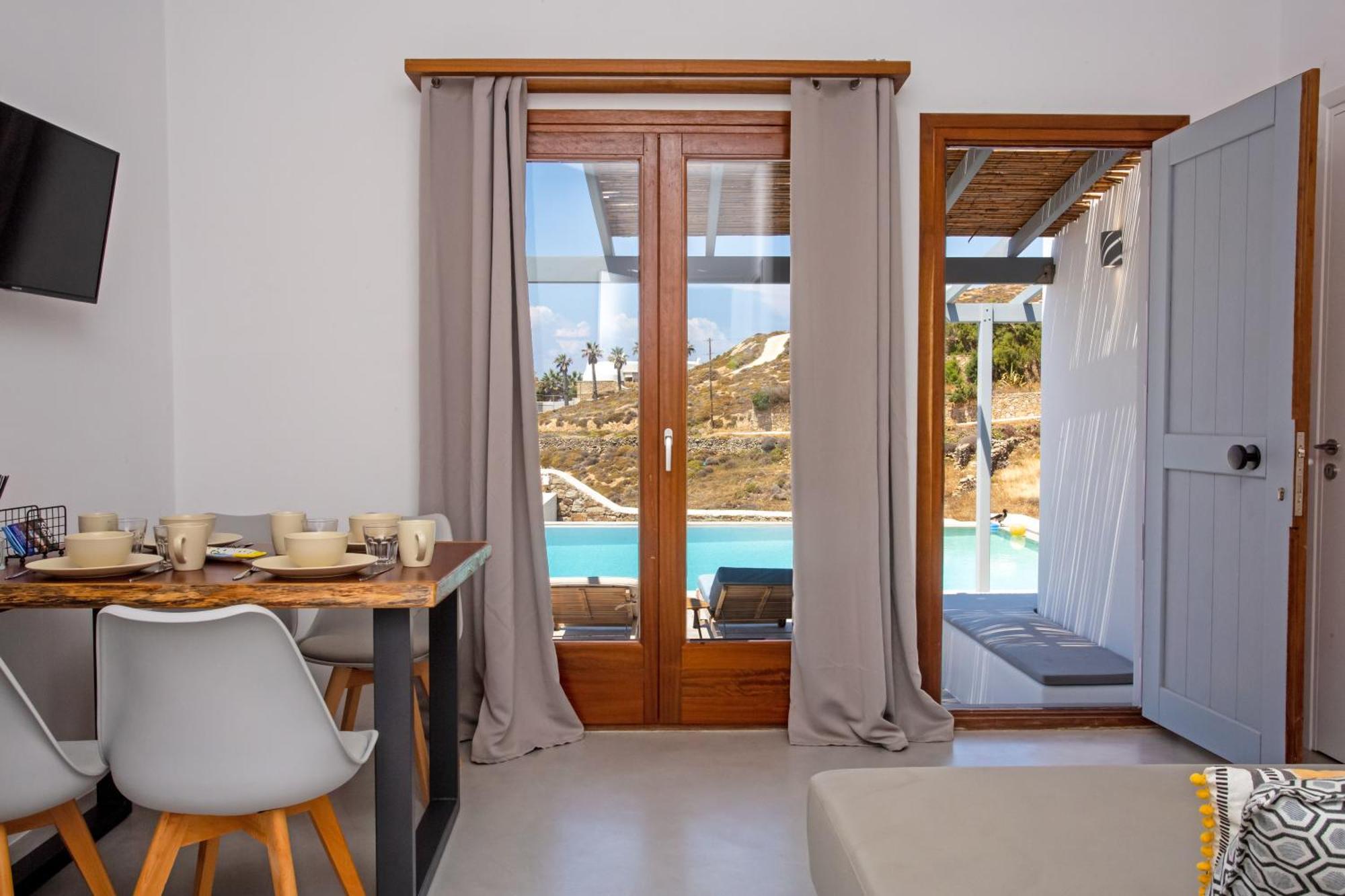 Kastro Seaview Pool Suites Mykonos Town Exterior photo