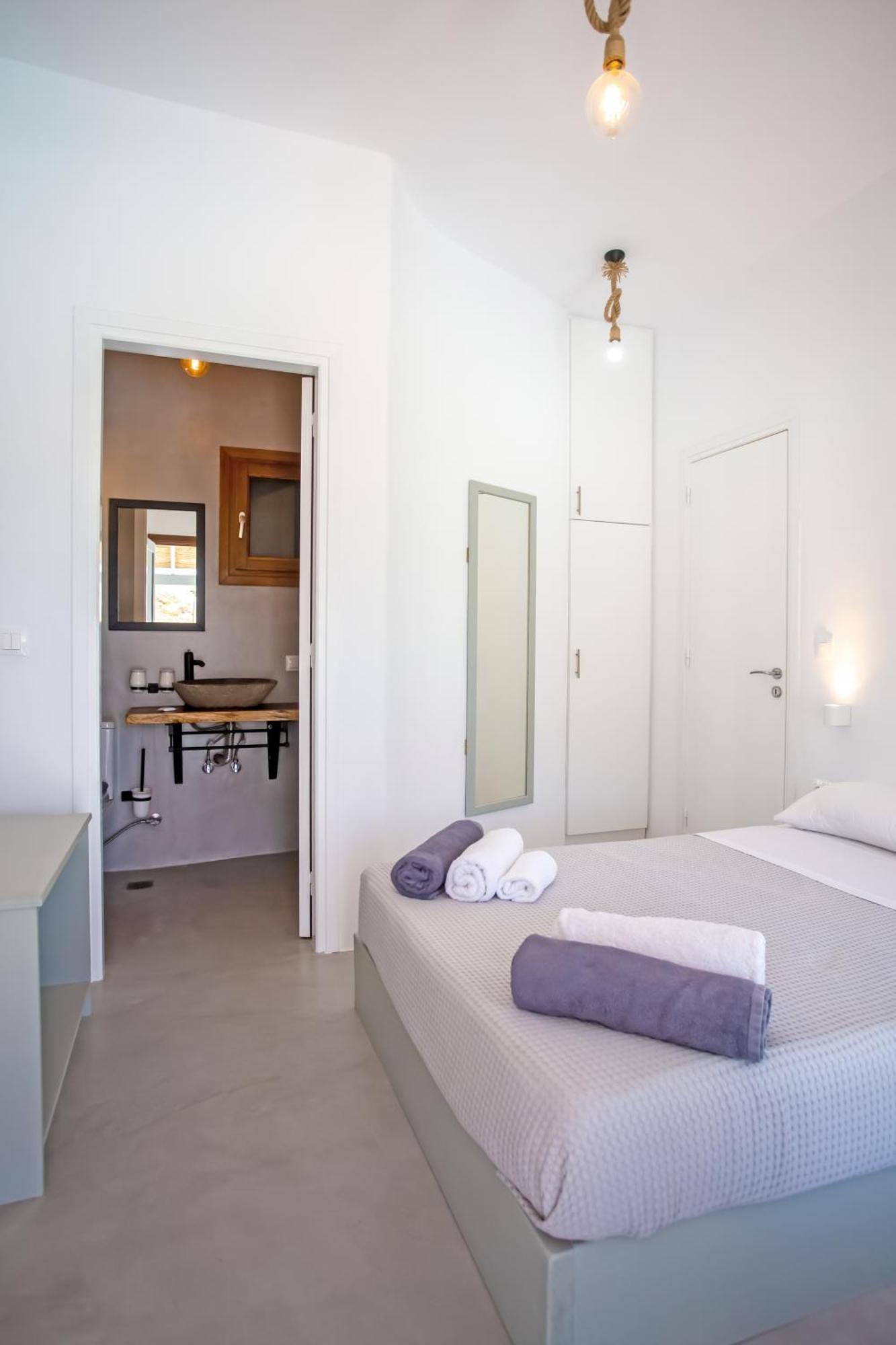 Kastro Seaview Pool Suites Mykonos Town Exterior photo